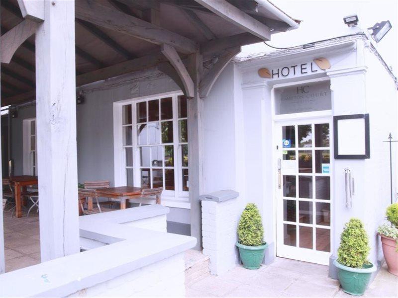 Hampton Court Hotel East Molesey Bagian luar foto